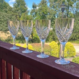 Elegant Vintage Crystal Wine Glass Set